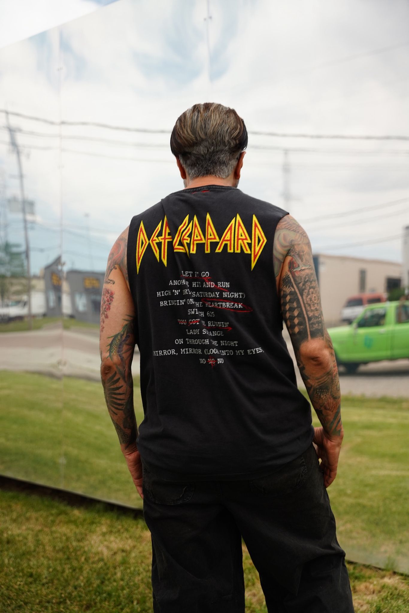 DOG Def Lepard Sleeveless T-Shirt