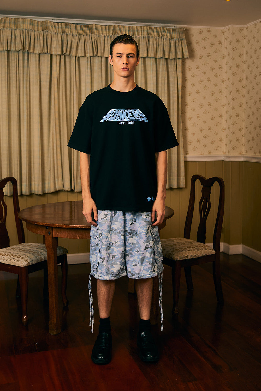 Arcade Feelings Black Oversized T-shirt