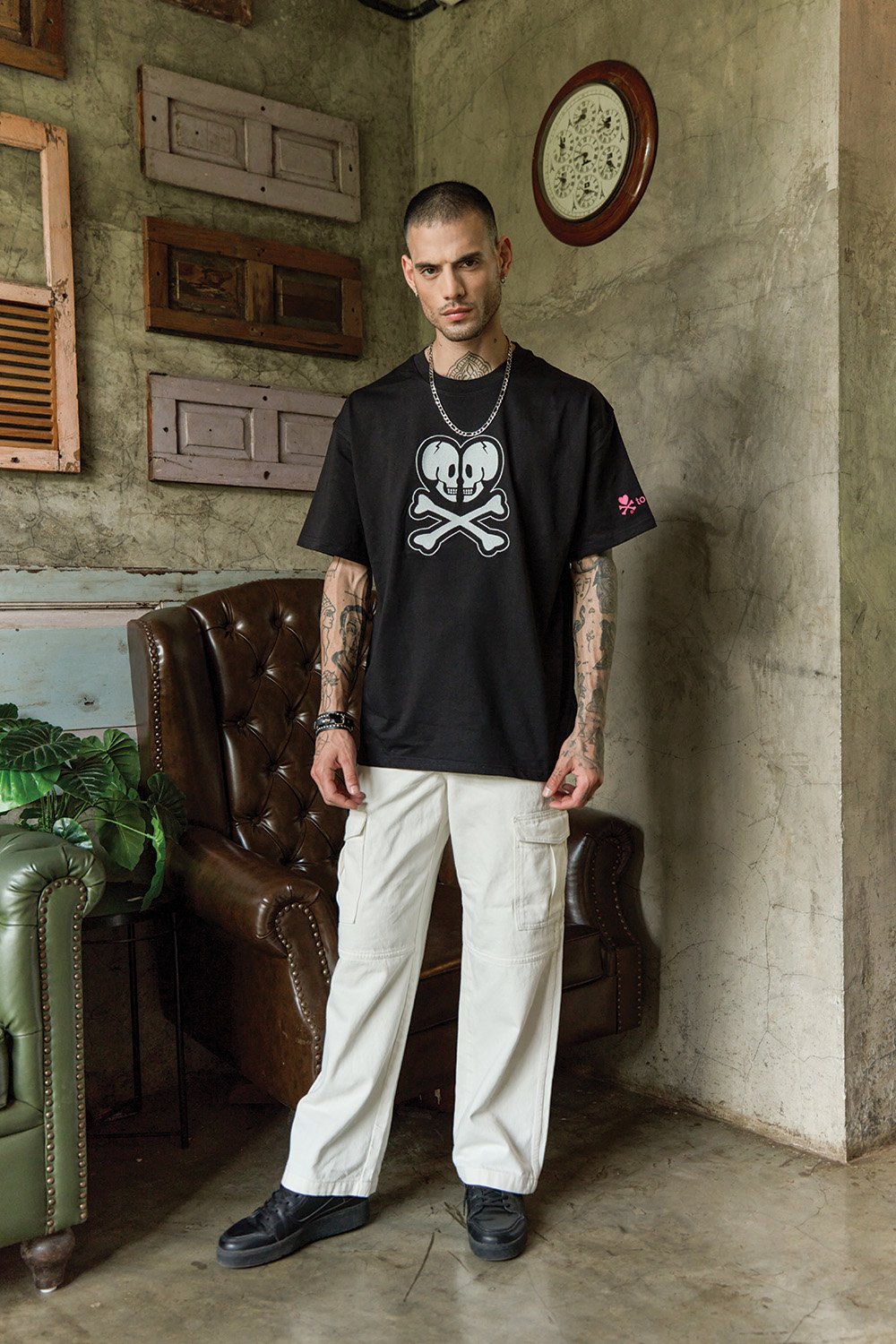 A Heart Of Skulls Oversized T-shirt