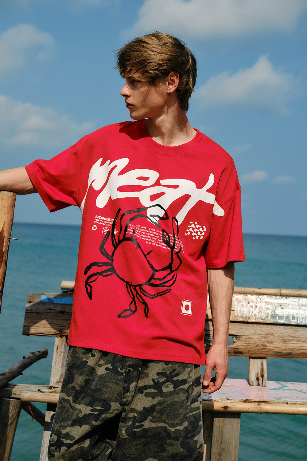 Snap Snap Oversized T-shirt