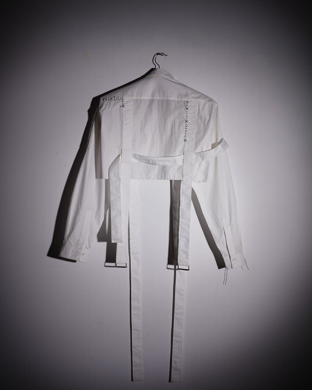 Cropped Strap Informal Dress Shirt