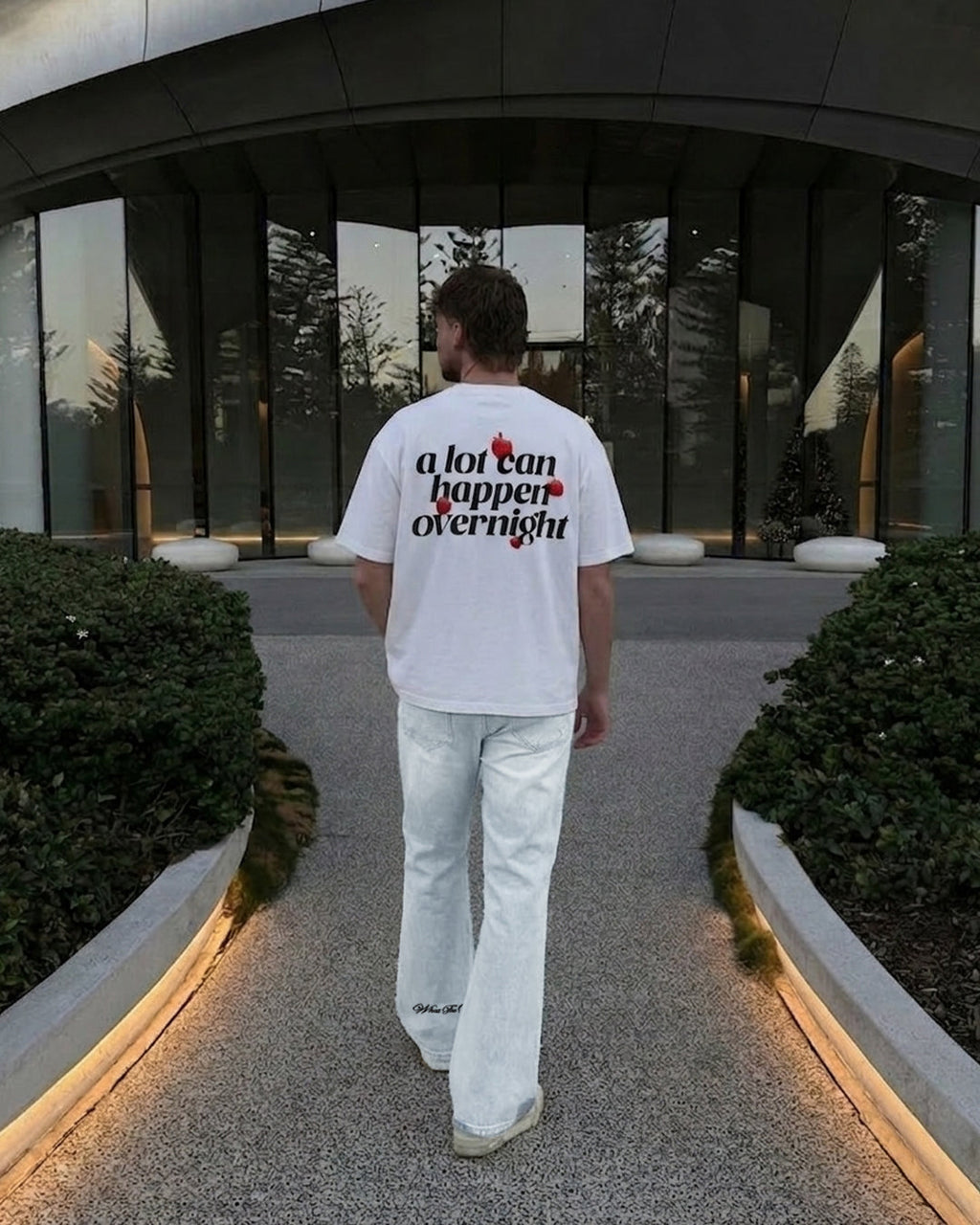 Goat Overnight White Heavyweight T-shirt