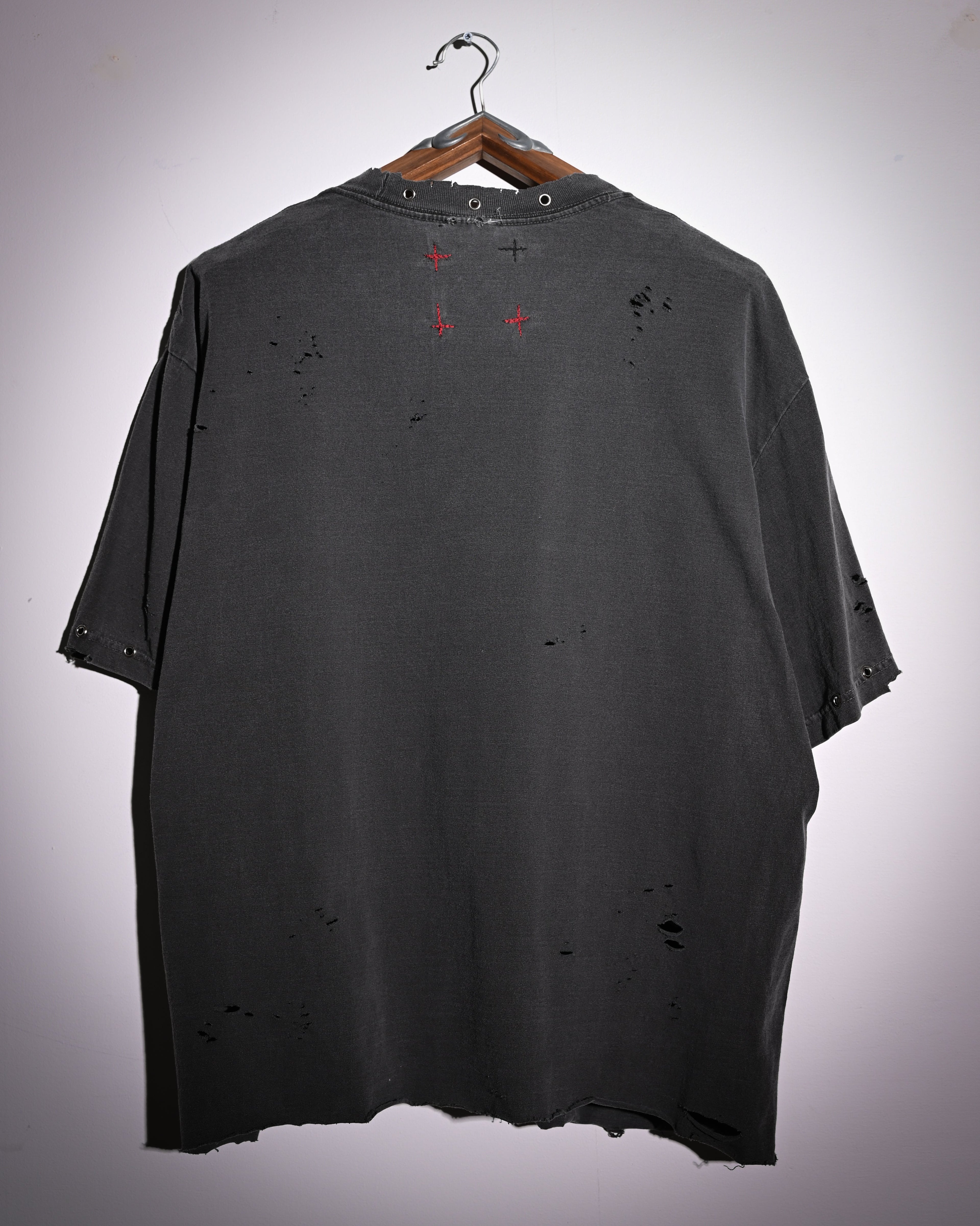 Dust Murder Art T-Shirt