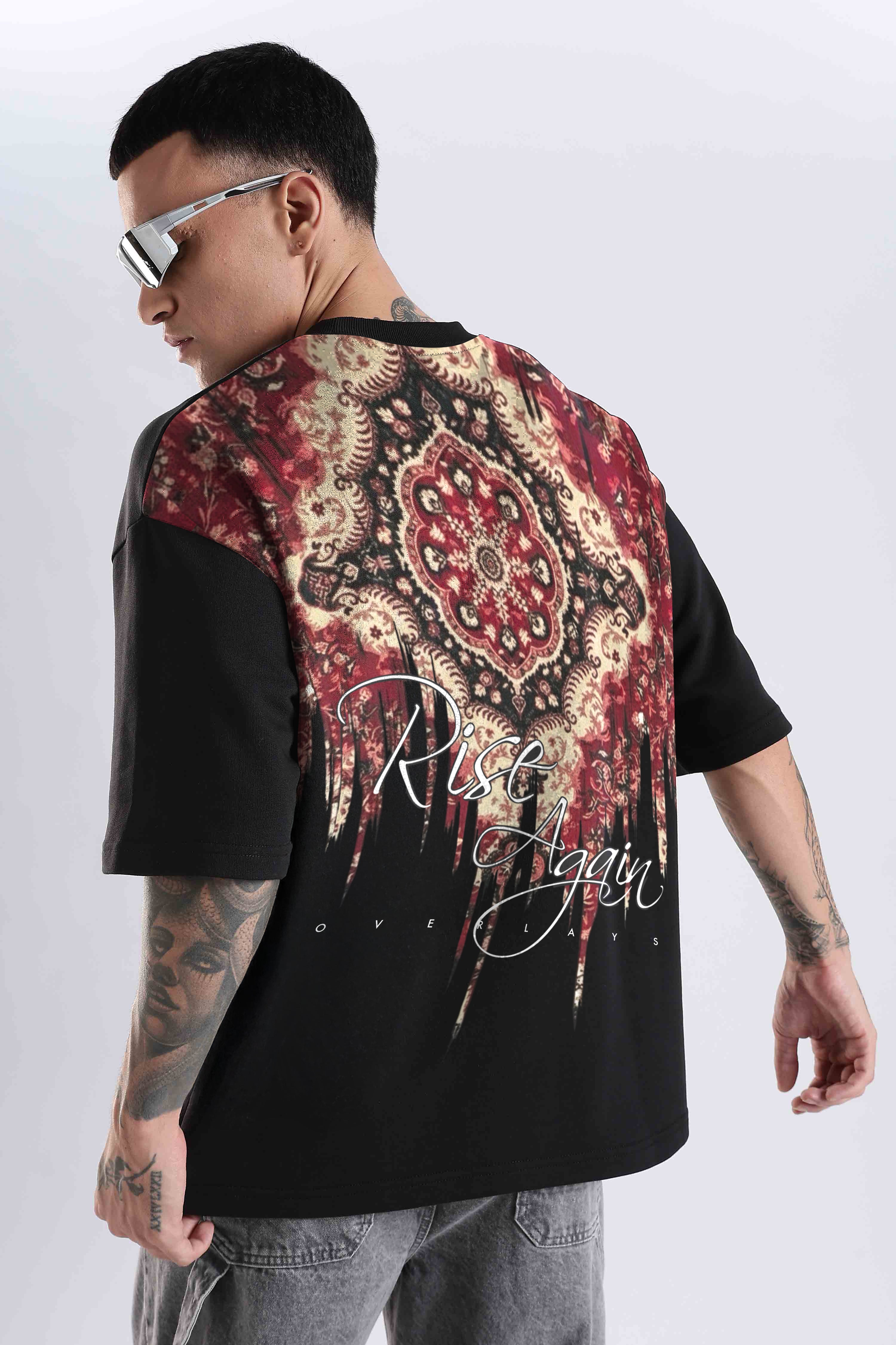 Carpedian Black Oversized Tshirt