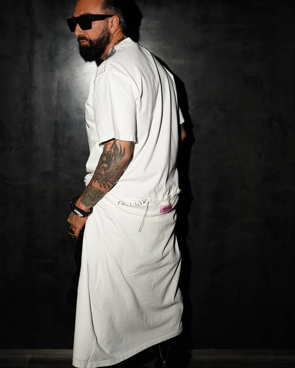 Extended Peep Shirt
