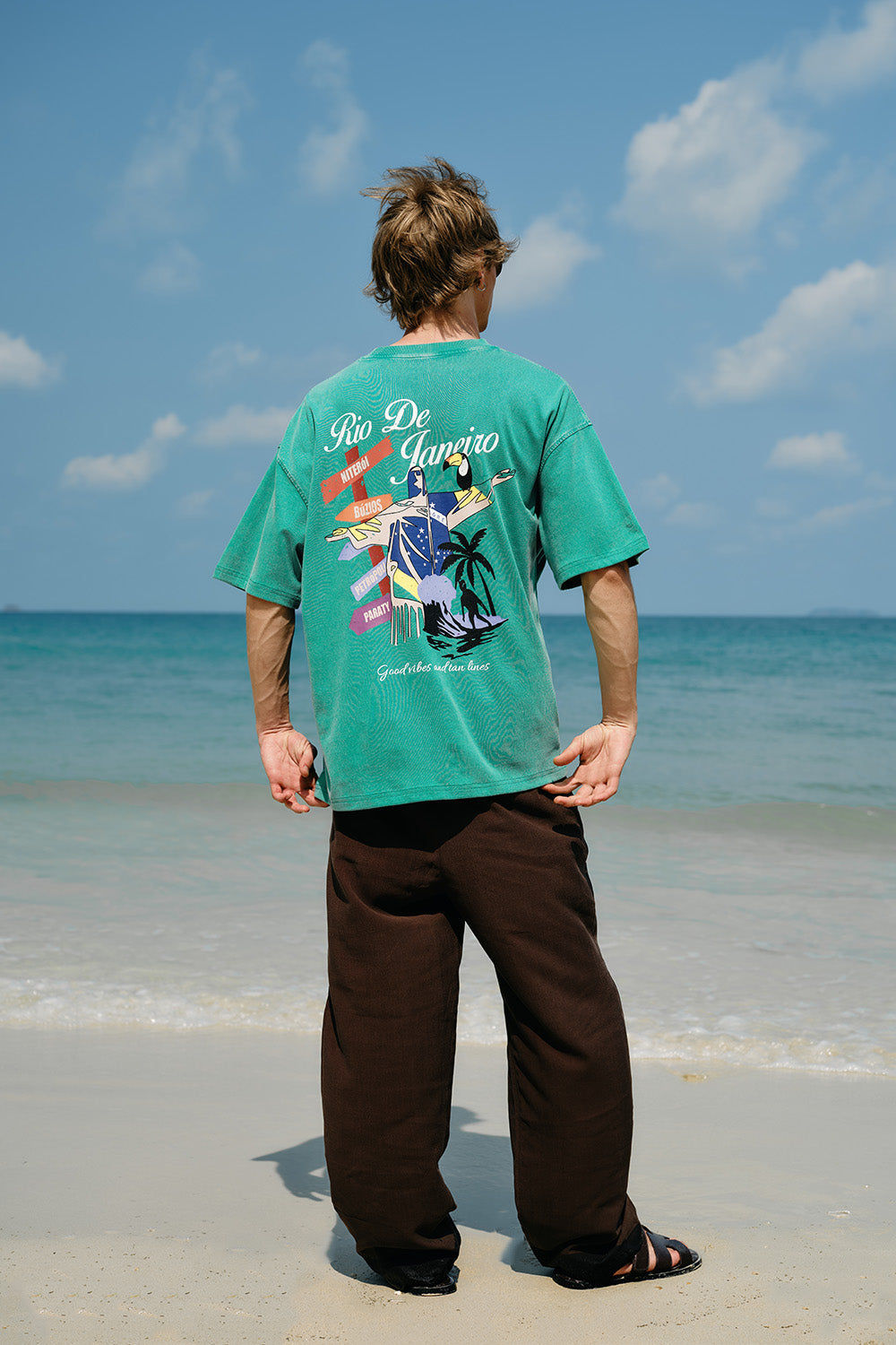 Rio Getaway Oversized T-shirt