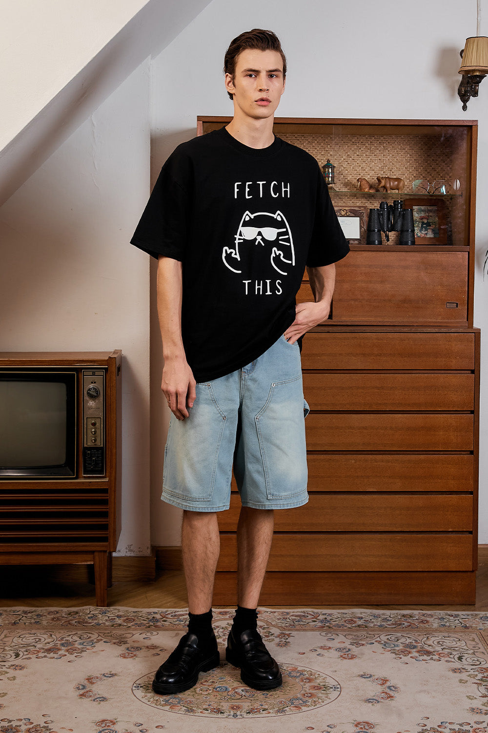 Sassy Cat Black Oversized T-Shirt